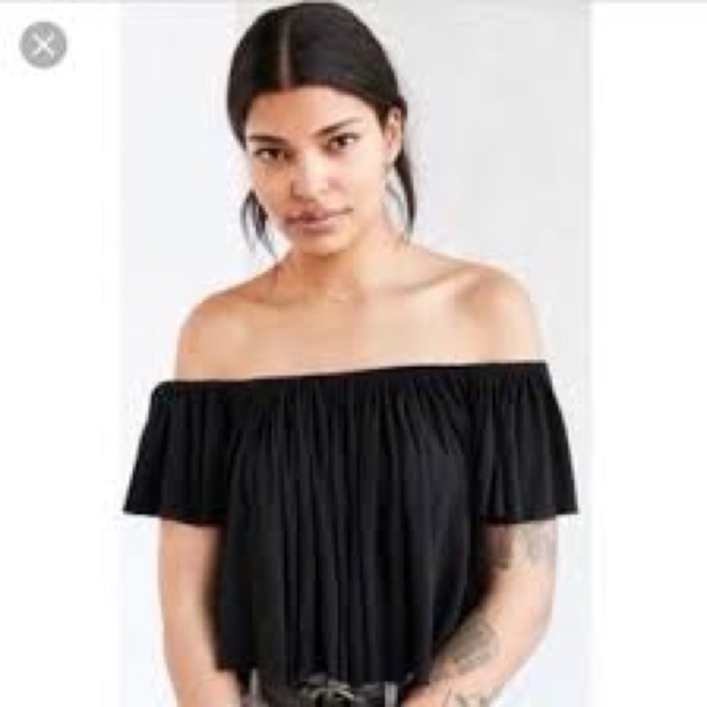 Urban outfitters off the shoulder black crop top